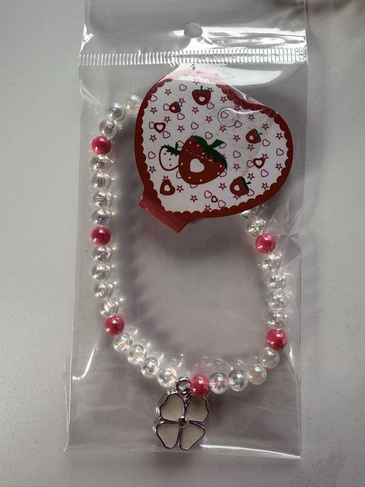 Нежна гривна с розови мъниста