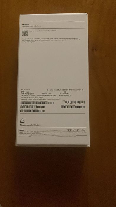 iPhone 16 черный 128 Гб