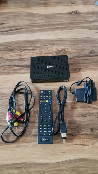 Продам спутниковый тюнер