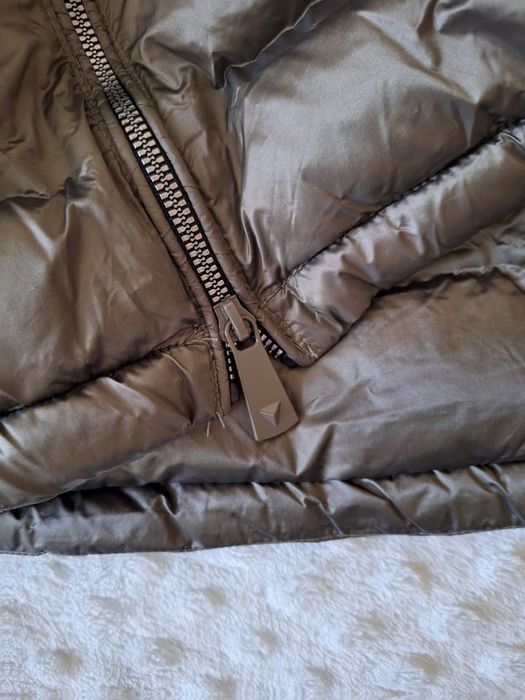 Guess Brunella уникална парка