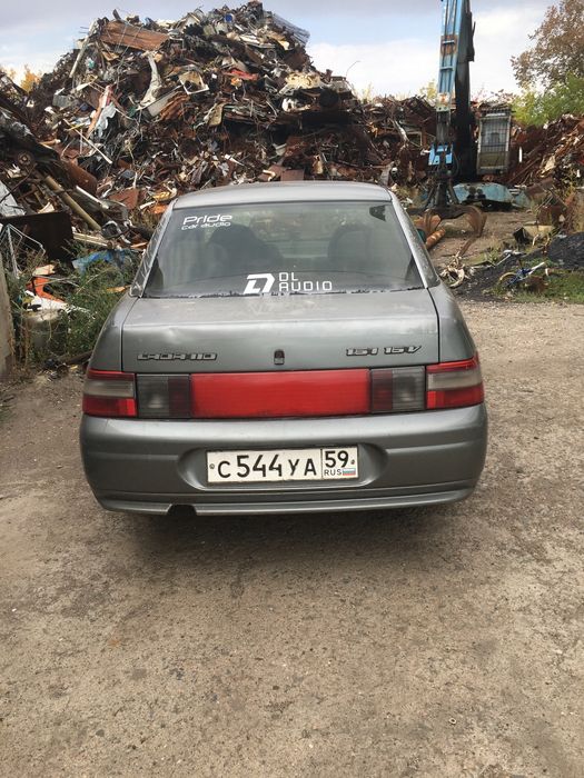 Продам ваз 2110