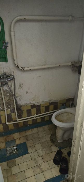 Продам Чиланзар 6 1/4/4 кирпичный дом