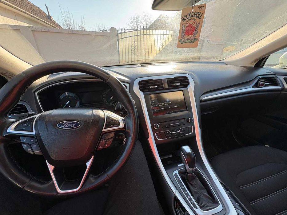 Ford Mondeo MK5  2015