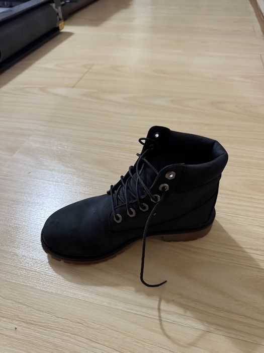 Bocanci dama Timberland impermeabili masura 40