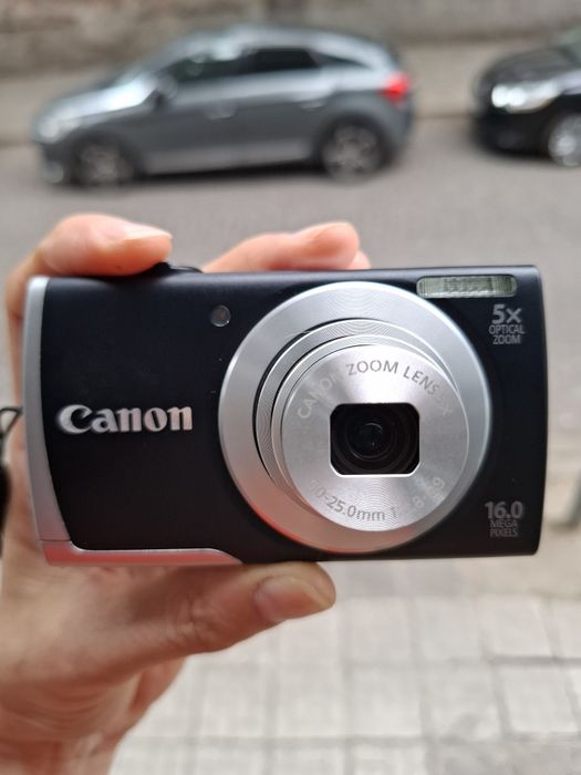 Компактен дигитален фотоапарат CANON Powershot A2600