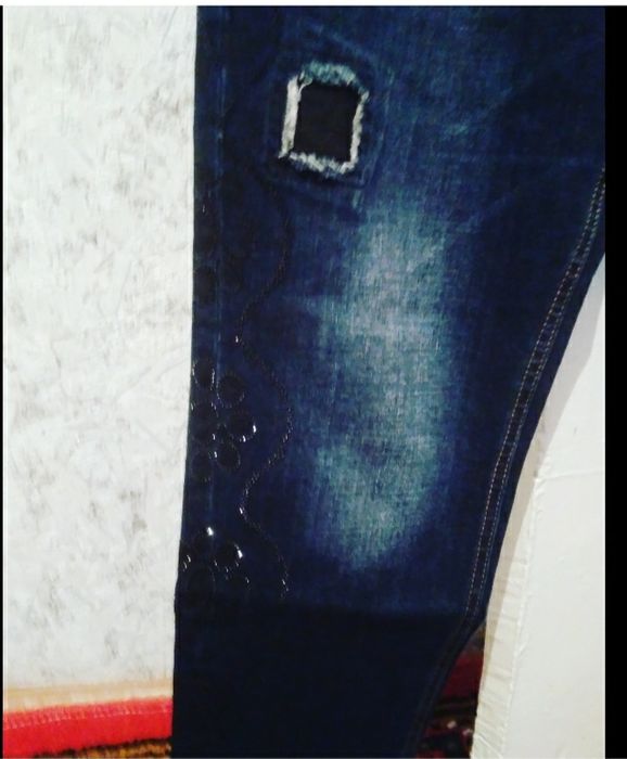 Женскый брюк джинсы