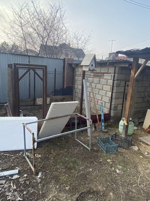 Отдам даром железо дерево