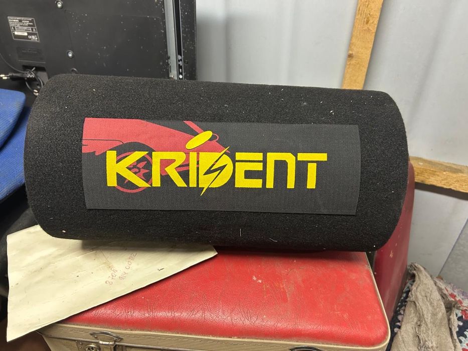 Сабвуфер автомобильный