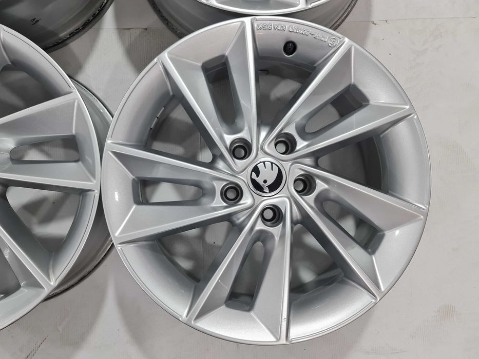 Jante 17 VW Skoda Octavia Superb Karok VW Passat B6 B7 B8 Sharan Tiguan 5x112 57.1 6.5J et38