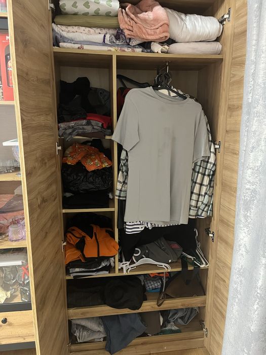 Продам шкаф для прихожей