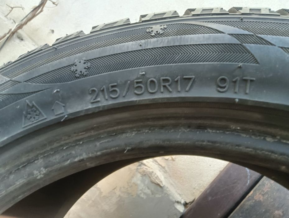 Продаю зимнию резину