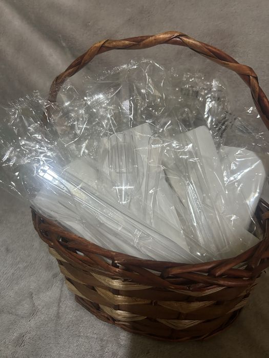 пластмасови прибори - 50 бр.