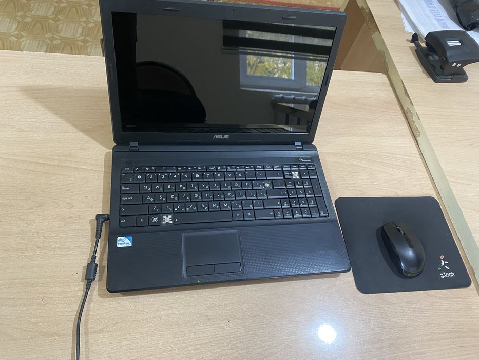 Nootbok Asus b/u tezda sotiladi