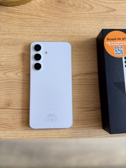 Vand Samsung S24 Grey 256 gb