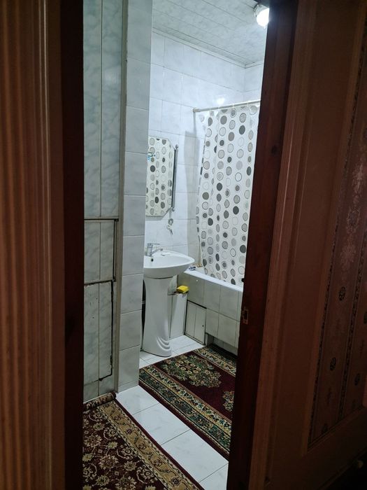 Гулзор Генерал Узаковада квартира сотилади