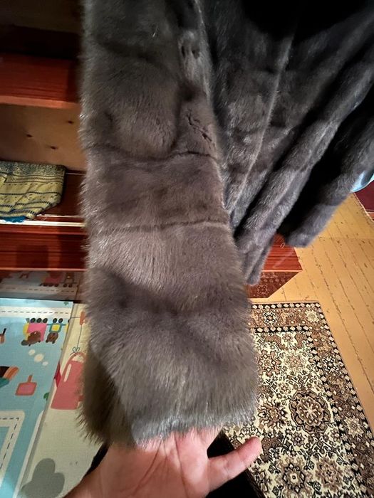 Шуба норковая серая