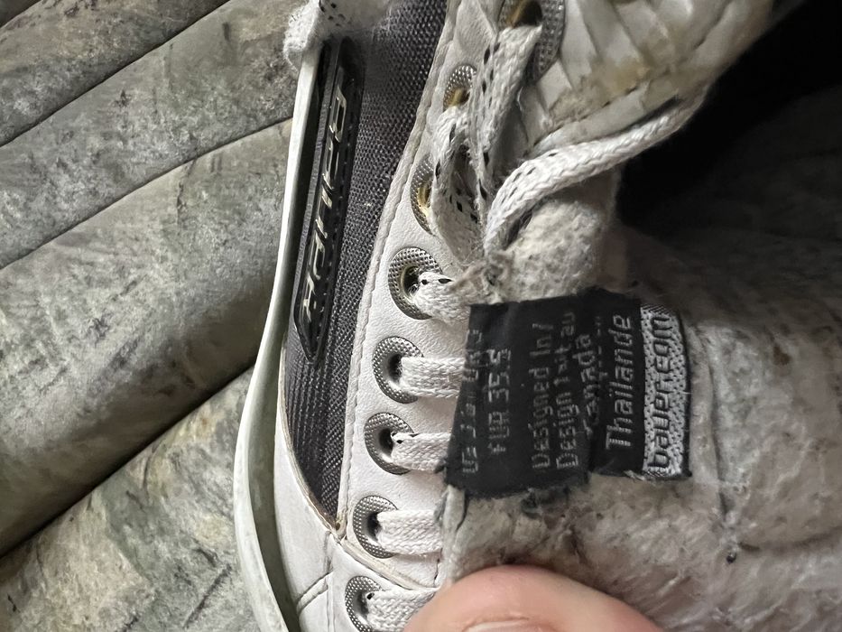 Коньки вратарские