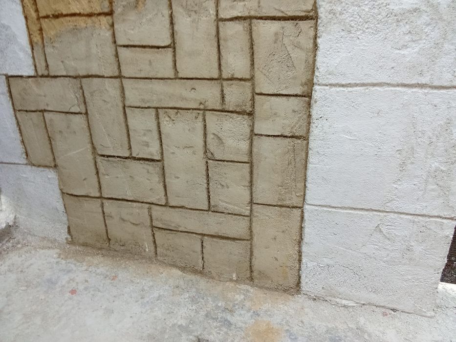Executam beciuri, garduri fundații dulgherie acoperișuri, tencuiala gard, tencuiala beci decorativă