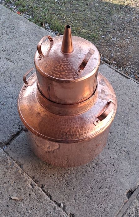 Vind cazane de facut tuica