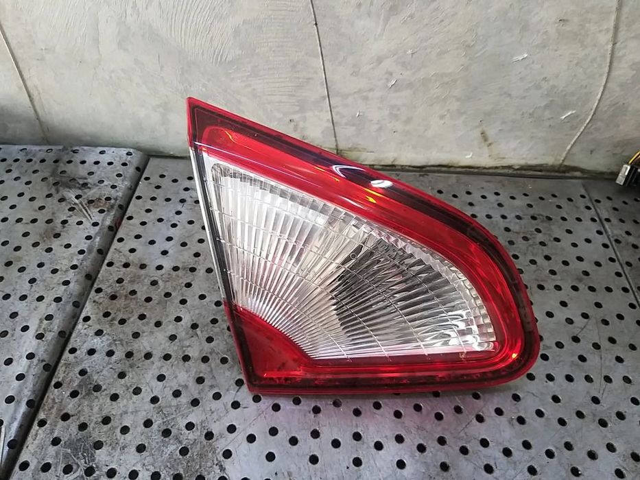 Stop tripla lampa stanga haion nissan qashqai j10 89503189