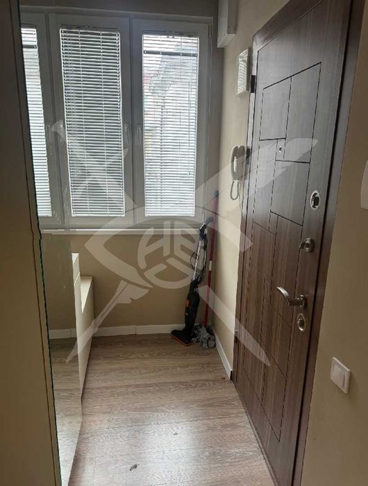 Дава се под наем Двустаен апартамент в София, Център - 55 кв.м за 747.66 € - Снимка #11