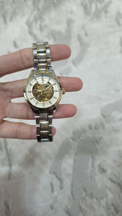 Женские часы, механика, батарейка