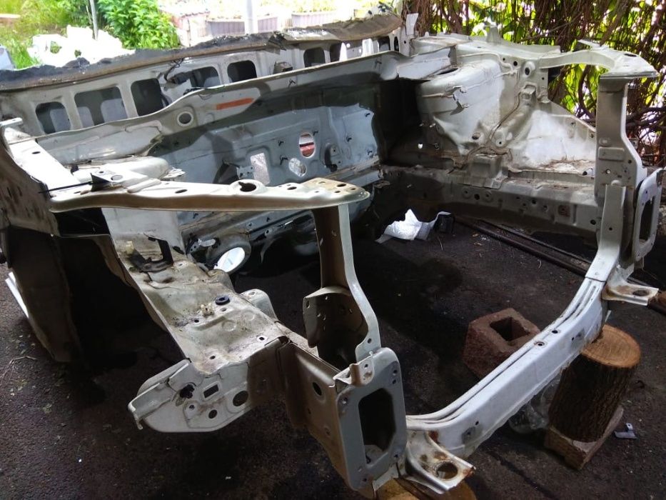 Лонжероны аутлендер xl