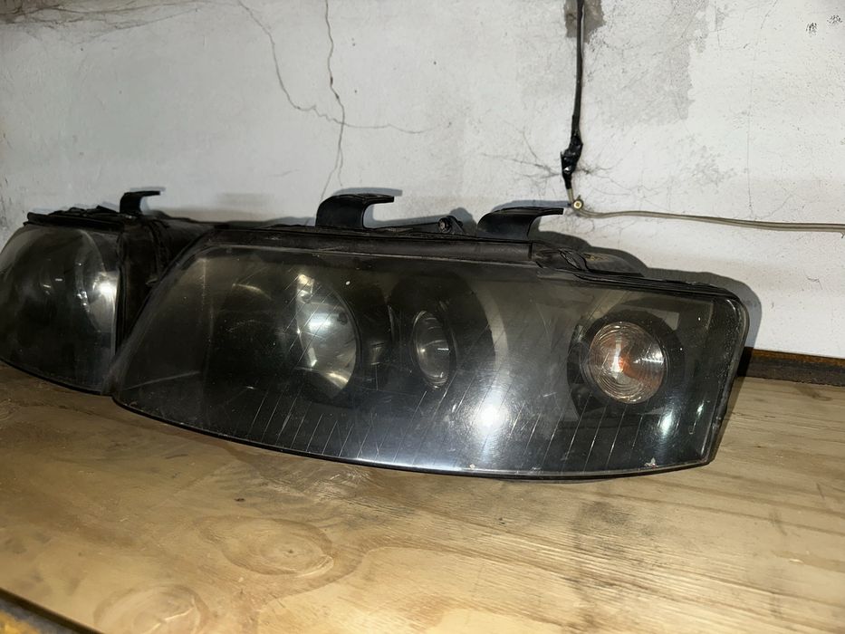 Передние фары audi a4 b6 valeo xenon