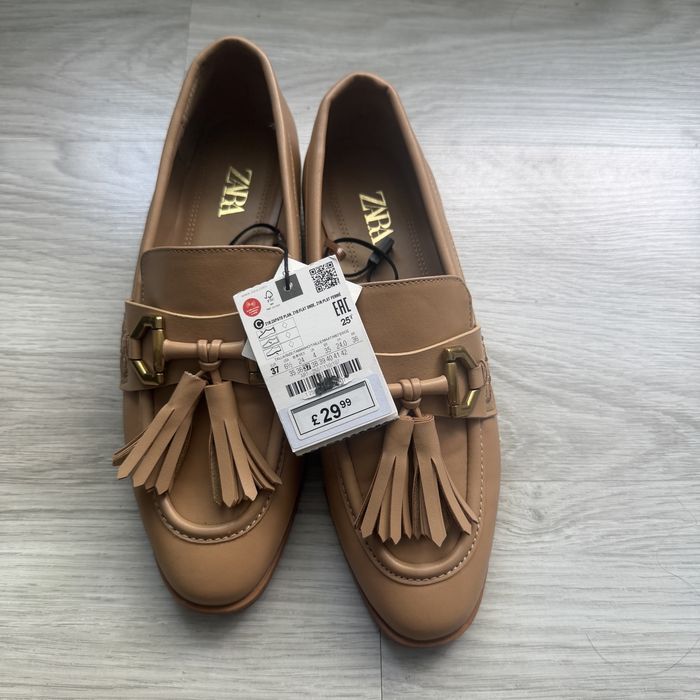 Страхотни мокасини zara