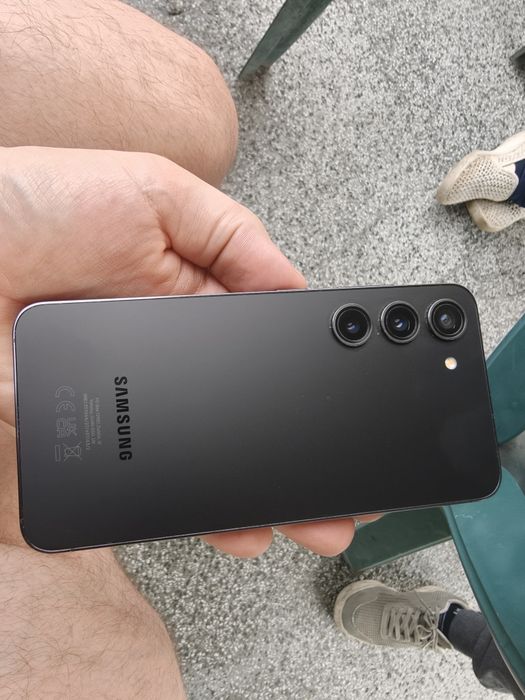 Samsung s23 128 GB phantom black