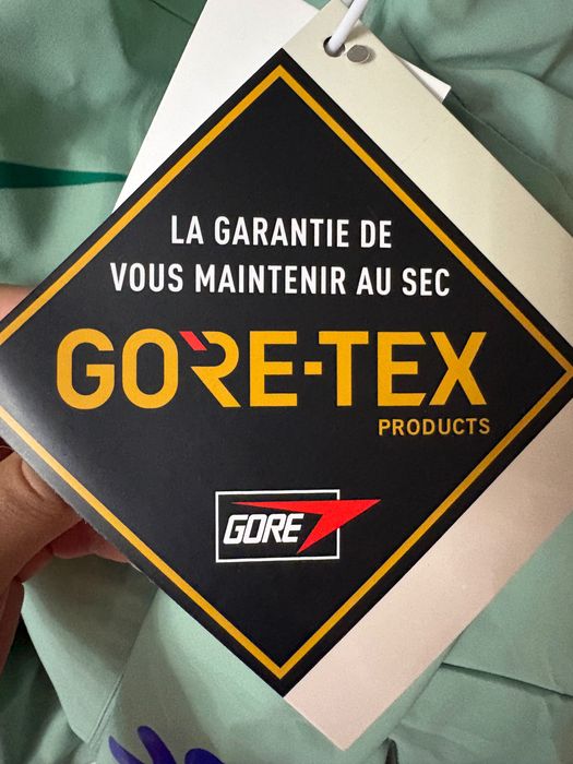 Goretex nike windbreaker