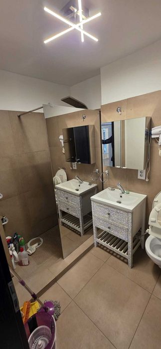 Proprietar vand apartament 4 camere Iulius Mall