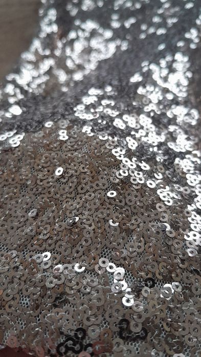 Златиста блуза с паети