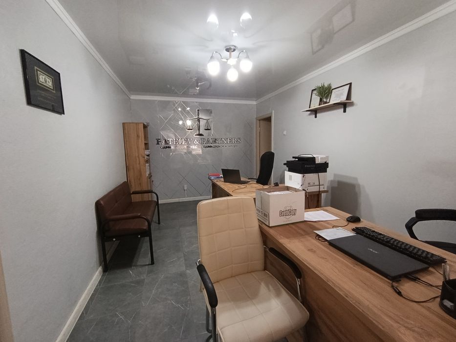 Офис 2-хкомн 1 мкр, коммерч недвиж