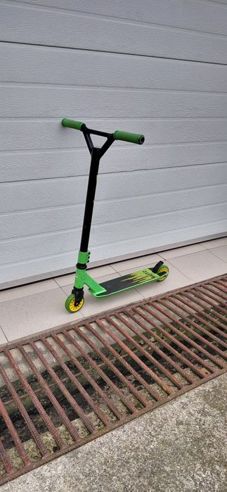 Vând trotineta de freestyle