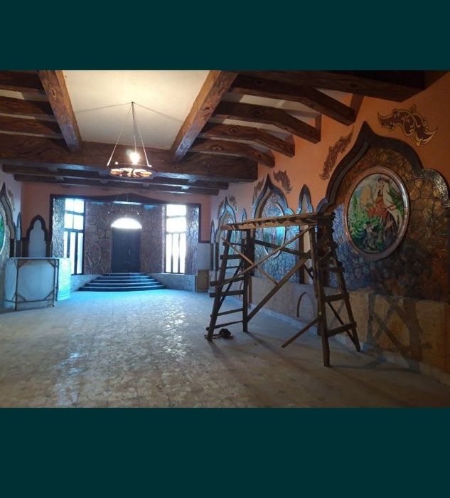 Бизнес учун тайёр бино