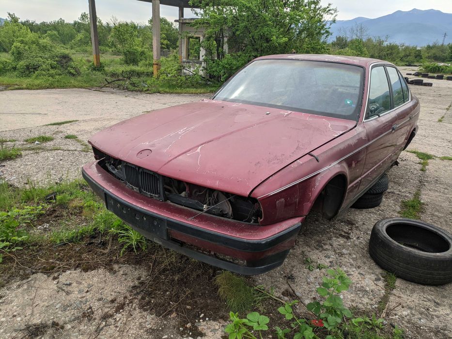 Автомобили БМВ/BMW Е34 5та серия НА Части,