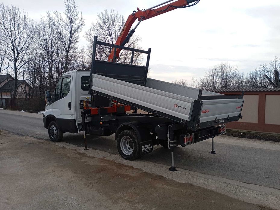 Iveco dayli 35 c 15 cu macara