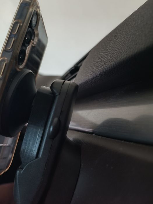 Vw carkit  Suport telefon magnetic magsafe