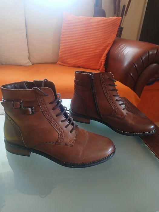 Боти кафяви, естествена кожа, обувани само веднъж . Марка - 5th Avenue