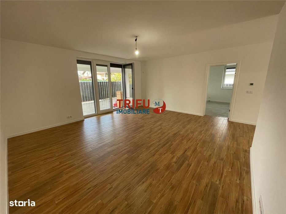 Casă pe un nivel cu garaj zona Centru