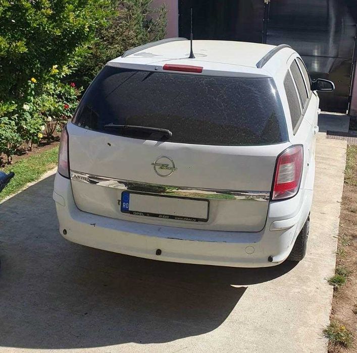 Vând Opel Astra H