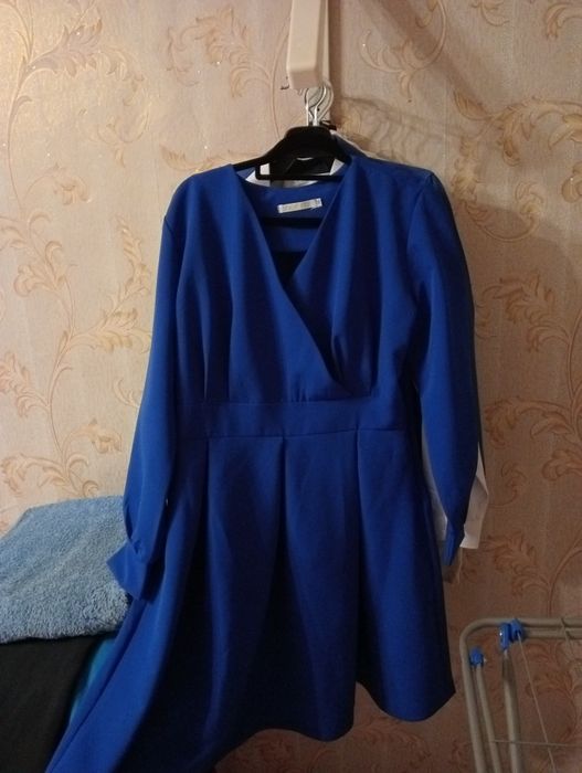 Продаю платье 50 размер