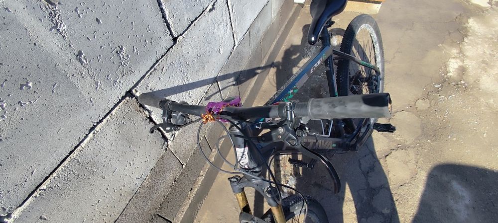 Срочно продам велосипед PETAVA E700