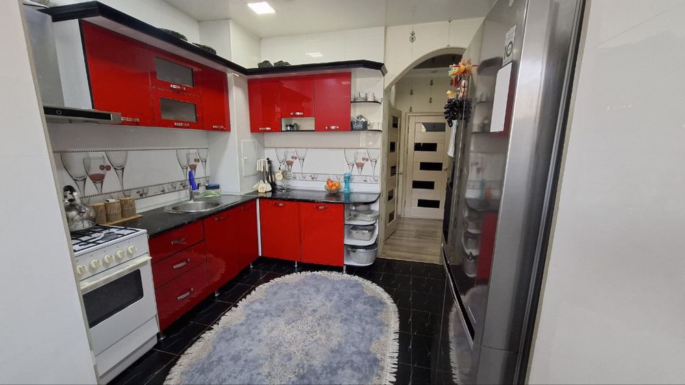 Продается Квартира со стороны 15 школы