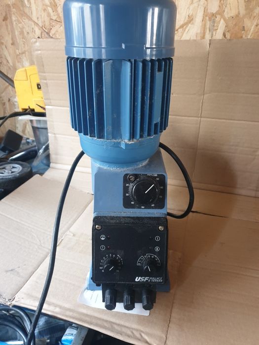 Pompa dozare acvariu