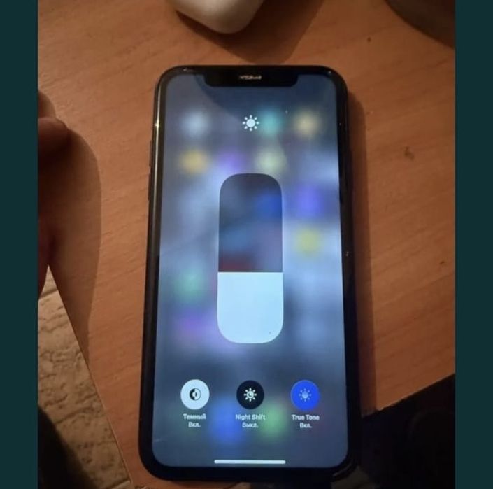 iPhone XR 64Gb black АКБ 100%