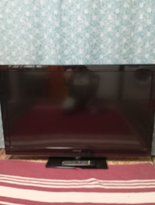 Продам телевизор