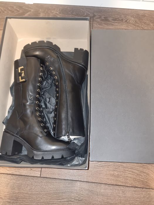 Дамски боти на ток / кубинки 37 номер