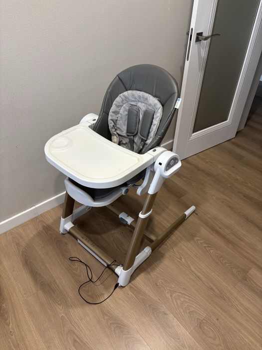 Детский стульчик для кормления